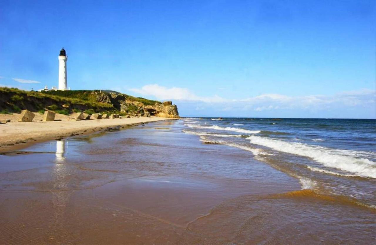 Taid'S Retreat Silversands Cove Beach Lossiemouth Villa Exterior photo